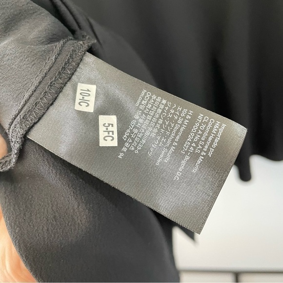 [4] H&M Black with Pink & White Floral Long Bell Sleeve Mini Dress - Picture 8 of 11